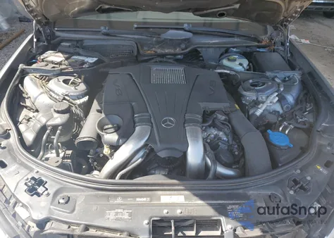 2012 Mercedes-Benz S 550 z USA, uszkodzony, nr VIN WDDNG7DB0CA433991